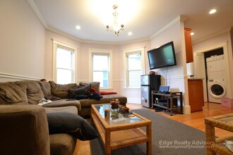 64 Tremont St, Unit 1 in Boston, MA - Foto de edificio - Building Photo