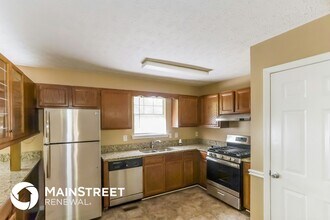 595 Deering Dr in Douglasville, GA - Building Photo - Building Photo