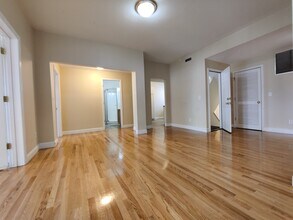 49 Saint Marys St, Unit 1 in Brookline, MA - Building Photo - Building Photo