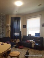 55 Park Dr in Boston, MA - Building Photo