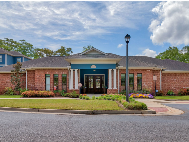 Village at Midtown in Mobile, AL - Building Photo - Building Photo