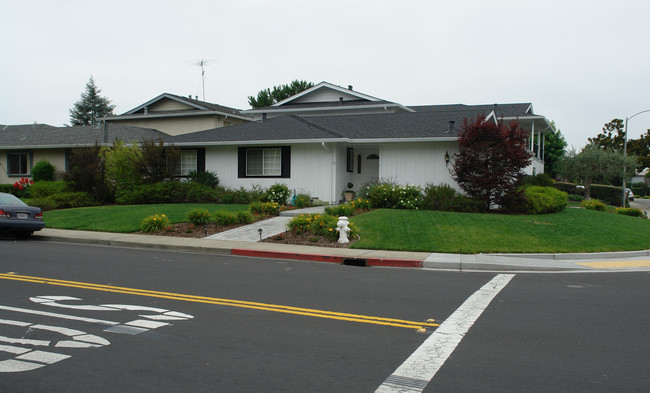 1240 Halford Ave in Santa Clara, CA - Building Photo - Building Photo