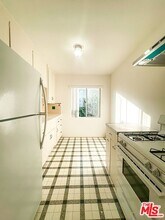 8356 Blackburn Ave in Los Angeles, CA - Building Photo - Building Photo