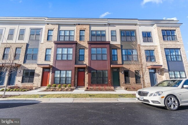 property at 3104 Camber Pl