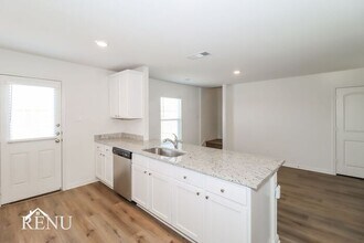 304 Silvercrest Ln in Jarrell, TX - Building Photo - Building Photo