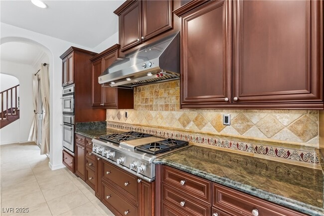 58 Contrada Fiore Dr in Henderson, NV - Building Photo - Building Photo