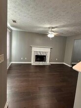 1061 Chase Creek Ct in Lawrenceville, GA - Building Photo - Building Photo