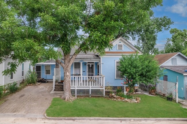 property at 523 Jenkins St