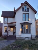 6205 Kennedy Ave in Cincinnati, OH - Building Photo