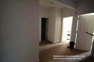 480 Massachusetts Ave, Unit 3 in Boston, MA - Building Photo - Building Photo