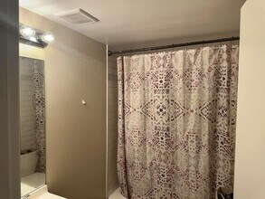 1162 Lake Terry Dr, Unit A in West Palm Beach, FL - Foto de edificio - Building Photo