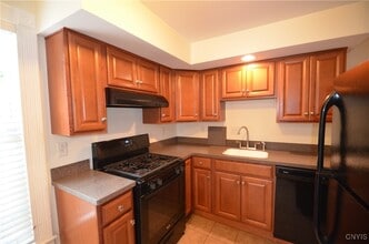 359 Green St in Syracuse, NY - Building Photo - Building Photo
