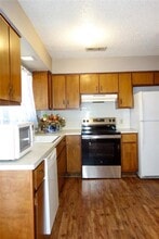 1416 Cardinal Hill Dr in Austin, TX - Building Photo - Building Photo