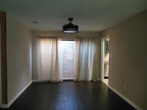 813 Woodway Ln in Richardson, TX - Building Photo - Building Photo