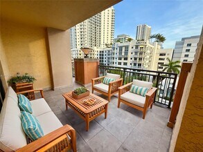 100 N Federal Hwy in Fort Lauderdale, FL - Building Photo - Building Photo