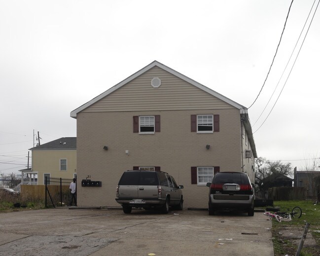 1317 S Salcedo St in New Orleans, LA - Foto de edificio - Building Photo