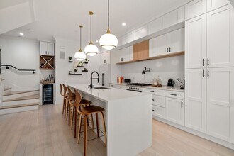 75 Old Harbor St in Boston, MA - Building Photo - Building Photo