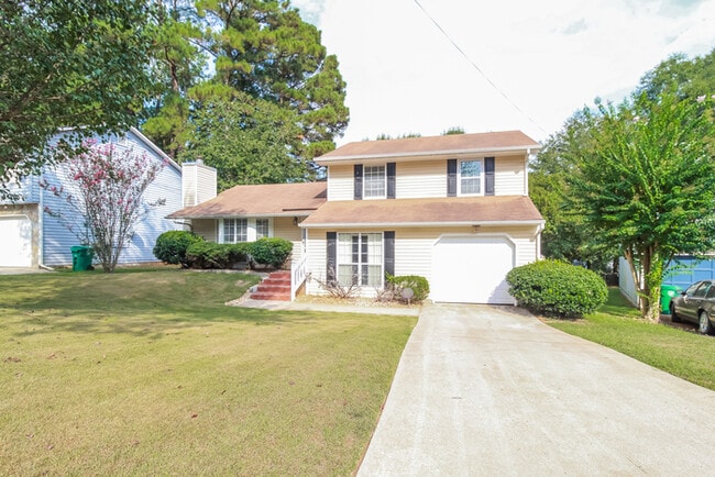 2172 Sara Ashley Way in Lithonia, GA - Building Photo - Building Photo