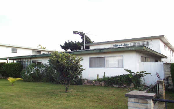 9642 Maureen Dr in Garden Grove, CA - Foto de edificio - Building Photo