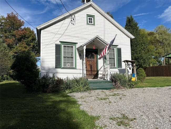 property at 135 Rudd Pond Rd