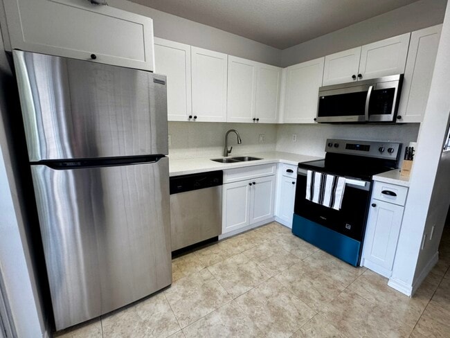 property at 6676 SW 115th Ct