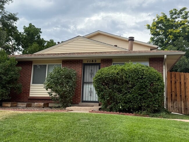 property at 1182 S Troy St