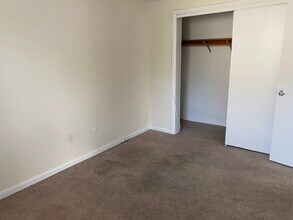 38 Allston St, Unit 12 in Boston, MA - Building Photo - Building Photo