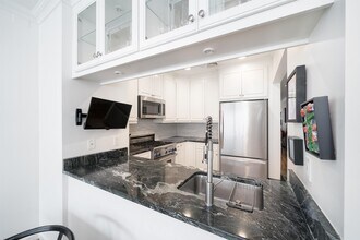 67 Madison St in Hoboken, NJ - Building Photo - Building Photo