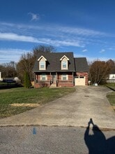 105 Colorado Cir in Lebanon, TN - Building Photo - Building Photo