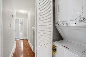 123 S Broadway in White Plains, NY - Building Photo - Building Photo