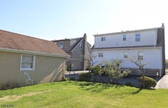 172 Kanouse St in Boonton, NJ - Building Photo - Building Photo