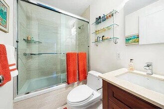 1438 Third Avenue in New York, NY - Building Photo - Building Photo