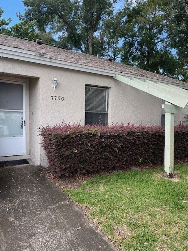 7750 Country Pl in Winter Park, FL - Building Photo - Building Photo