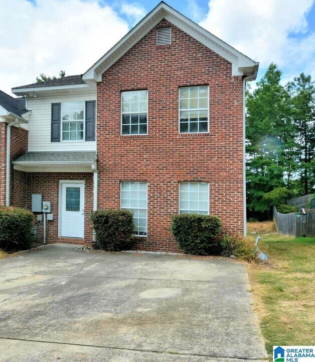 133 Shine Dr in Pelham, AL - Building Photo
