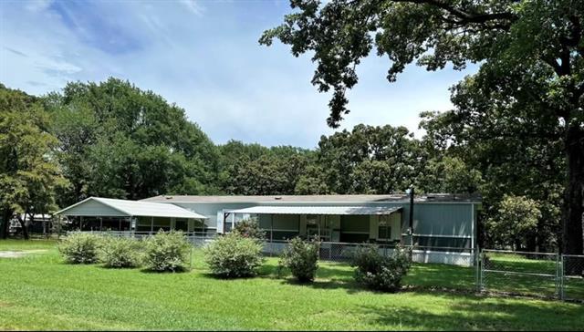 8102 Carter Dr in Bonham, TX - Building Photo - Building Photo