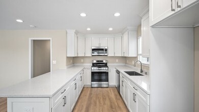 414 Rio Del Mar in American Canyon, CA - Building Photo - Building Photo