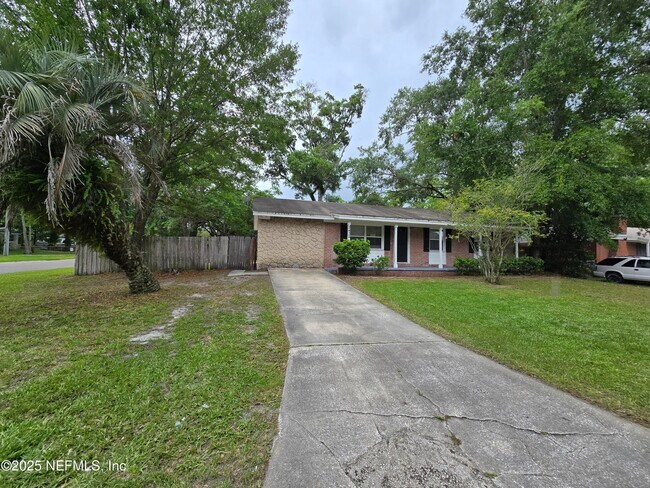 2432 Firestone Rd in Jacksonville, FL - Building Photo - Building Photo