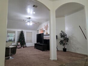 13111 Heather Falls Dr in Houston, TX - Building Photo - Building Photo