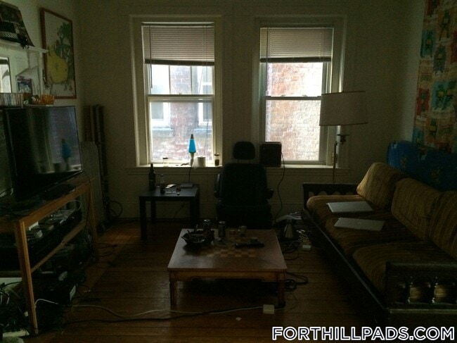 4.5 Centre St in Boston, MA - Building Photo - Building Photo