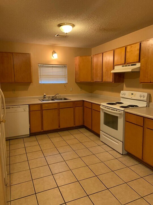 805 Green St-Unit -805-B Green St in Vidalia, GA - Building Photo