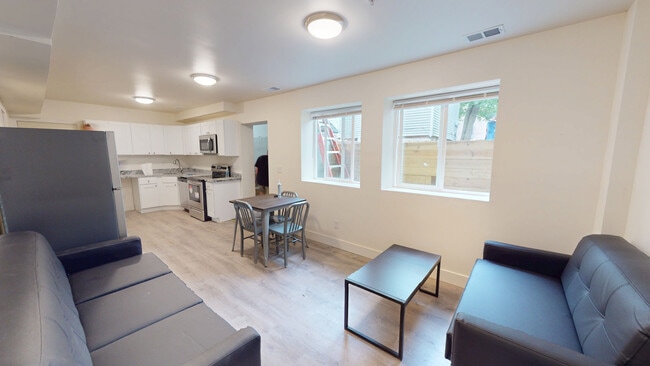 1104 Packard St in Ann Arbor, MI - Building Photo - Building Photo