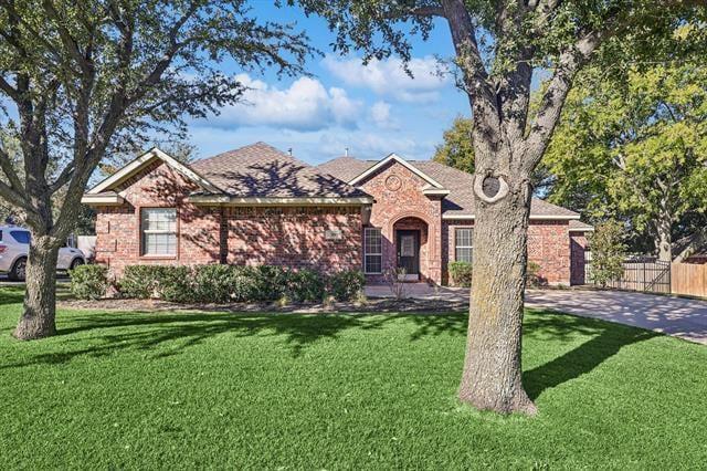 property at 305 Cherokee Trail