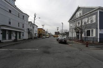 24-30 Willie St in Lowell, MA - Building Photo - Building Photo