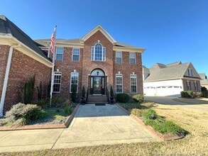 7017 Mariners Landing Drive in Fayetteville, NC - Building Photo - Building Photo