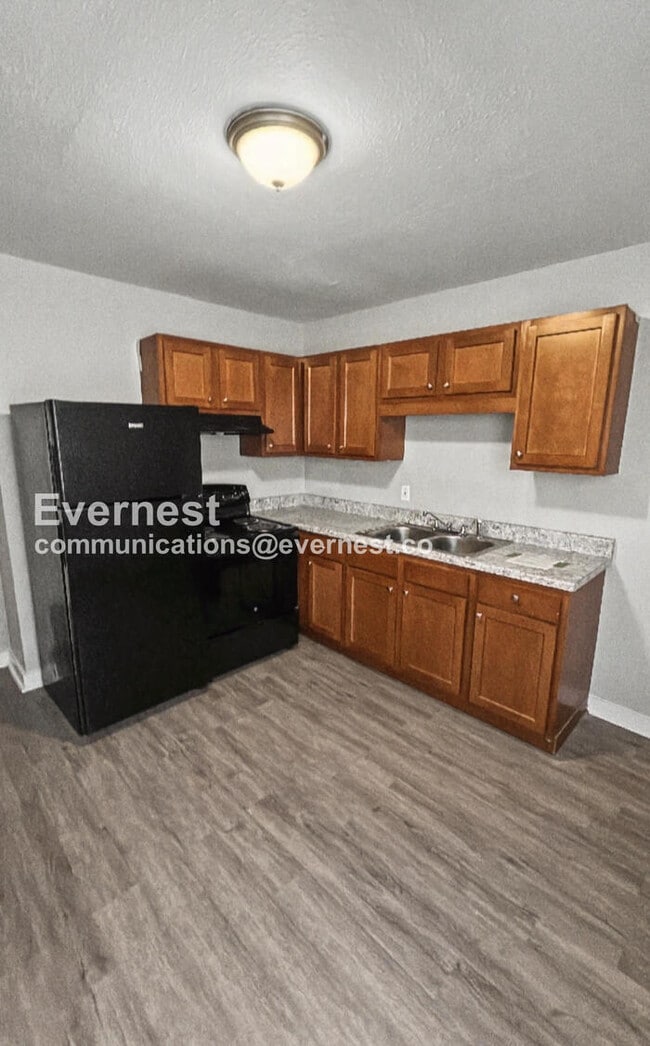 1018 4th Ave W, Unit 2 in Birmingham, AL - Foto de edificio - Building Photo