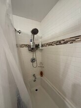 63 Ridge St in Manchester, CT - Building Photo - Building Photo