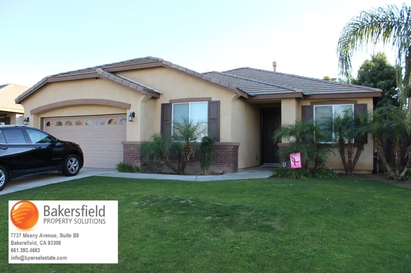 12329 Childress St in Bakersfield, CA - Building Photo