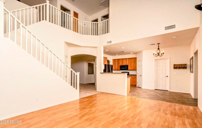 8339 W Molly Ln in Peoria, AZ - Foto de edificio - Building Photo