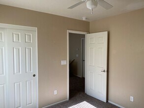 1193 Via Cattiva in Henderson, NV - Building Photo - Building Photo