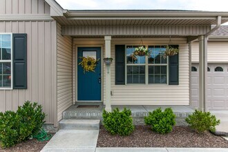 115 Grassmire Dr in Clarksville, TN - Building Photo - Building Photo